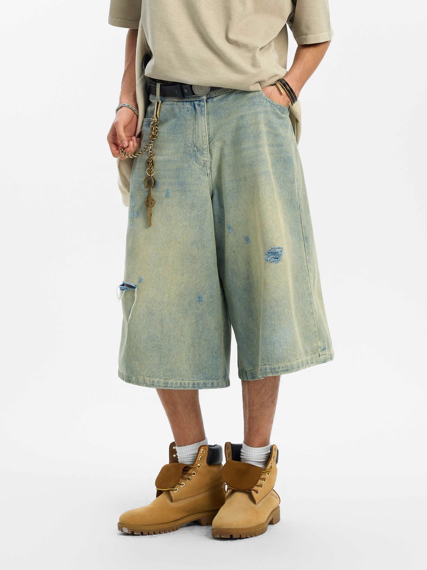 Grunge-Washed Baggy Cut-Off Skater Jorts – Faded Moss