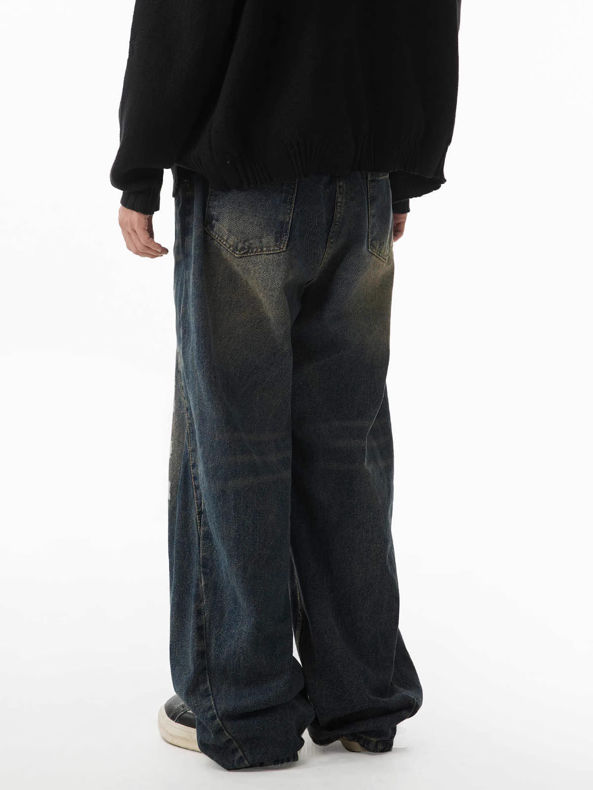 Washed Crinkle Panel Jeans – Baggy Cut