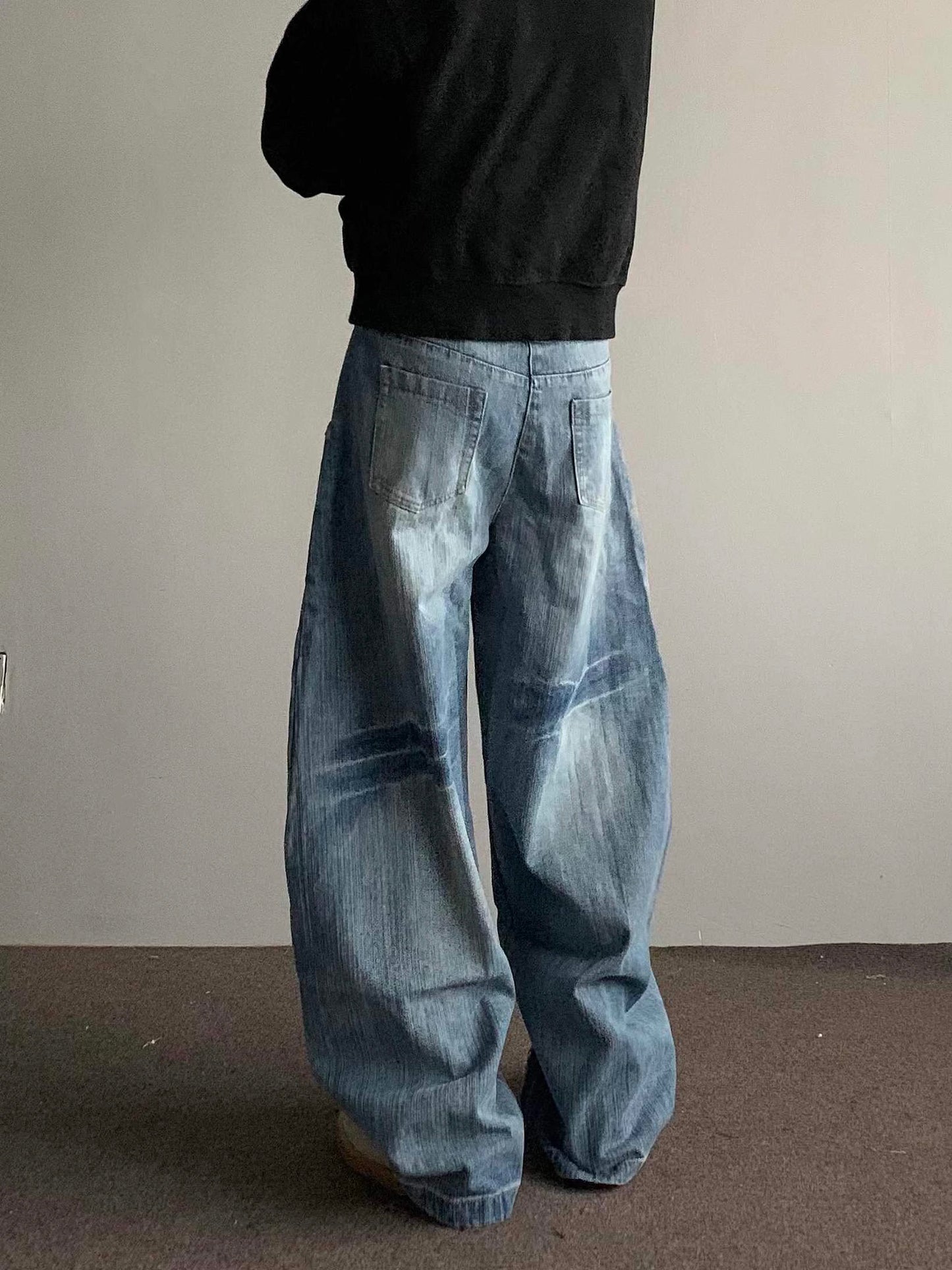 Classic Wide Baggy Jeans – Back Knee Stripe Detail