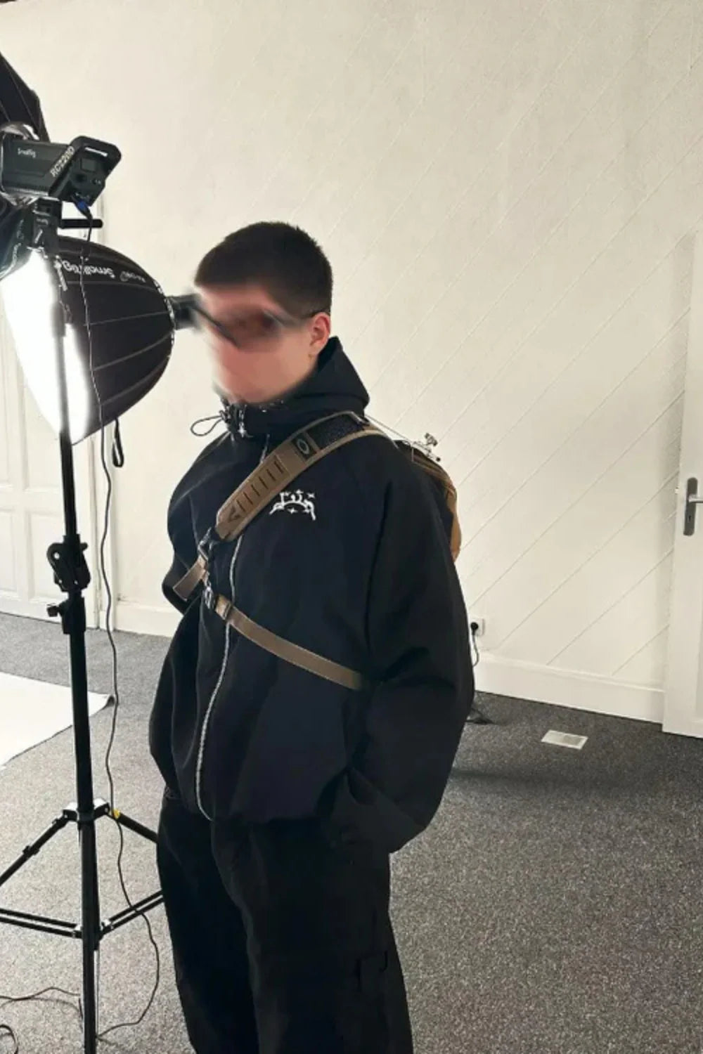 GHOSTFRAME WINDBREAKER – Lighttech Zip Shell